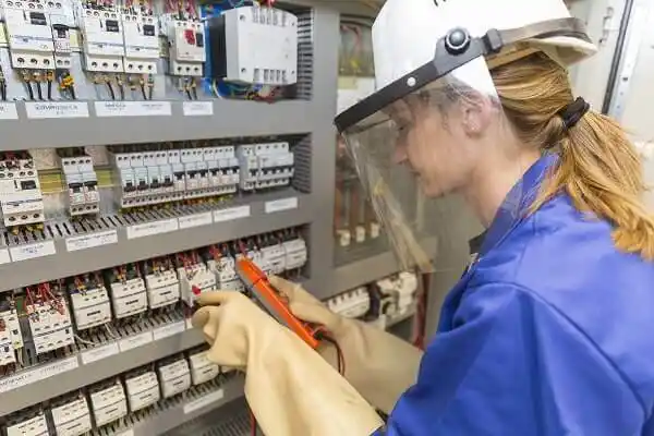 electrician Taylorville